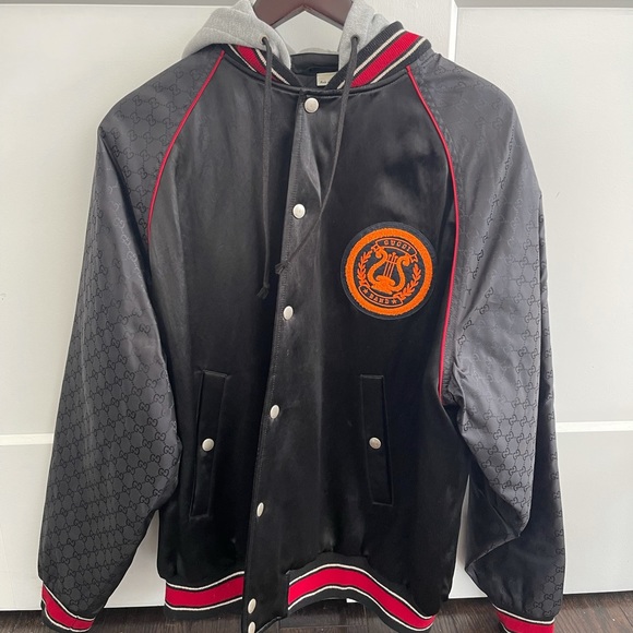 Gucci jacket with removable hood - Picture 1 of 3